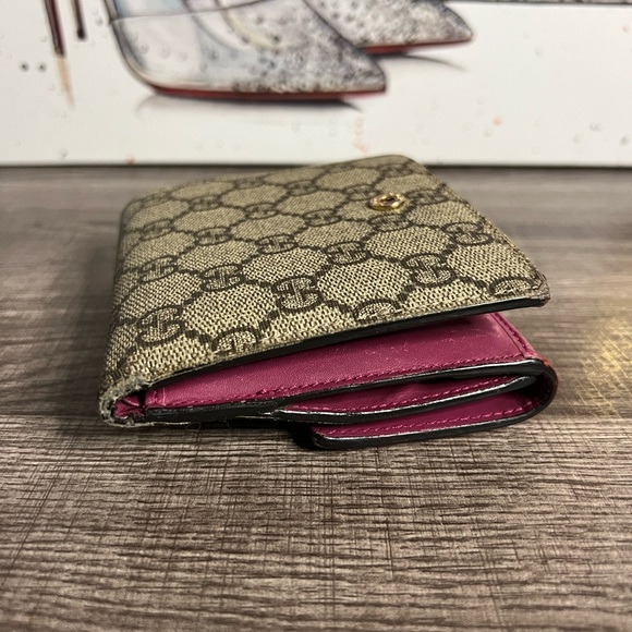 Gucci compact wallet - Picture 6 of 9